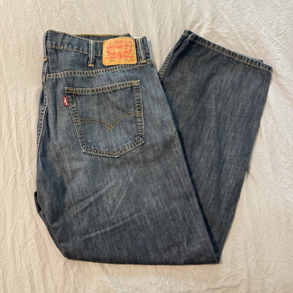 Levi's 514 Straight Fit Men's Jeans Size 38x30 100% Cotton